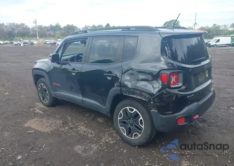 2017 Jeep Renegade Trailhawk 4X4 from USA, damaged, VIN ZACCJBCB6HPE80084